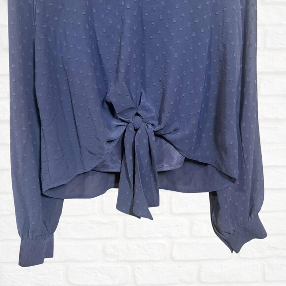 NWT Balloon Sleeve Tie-Front Blouse Clip Dot Denim Blue Large Layer BCX V Neck - Picture 7 of 9